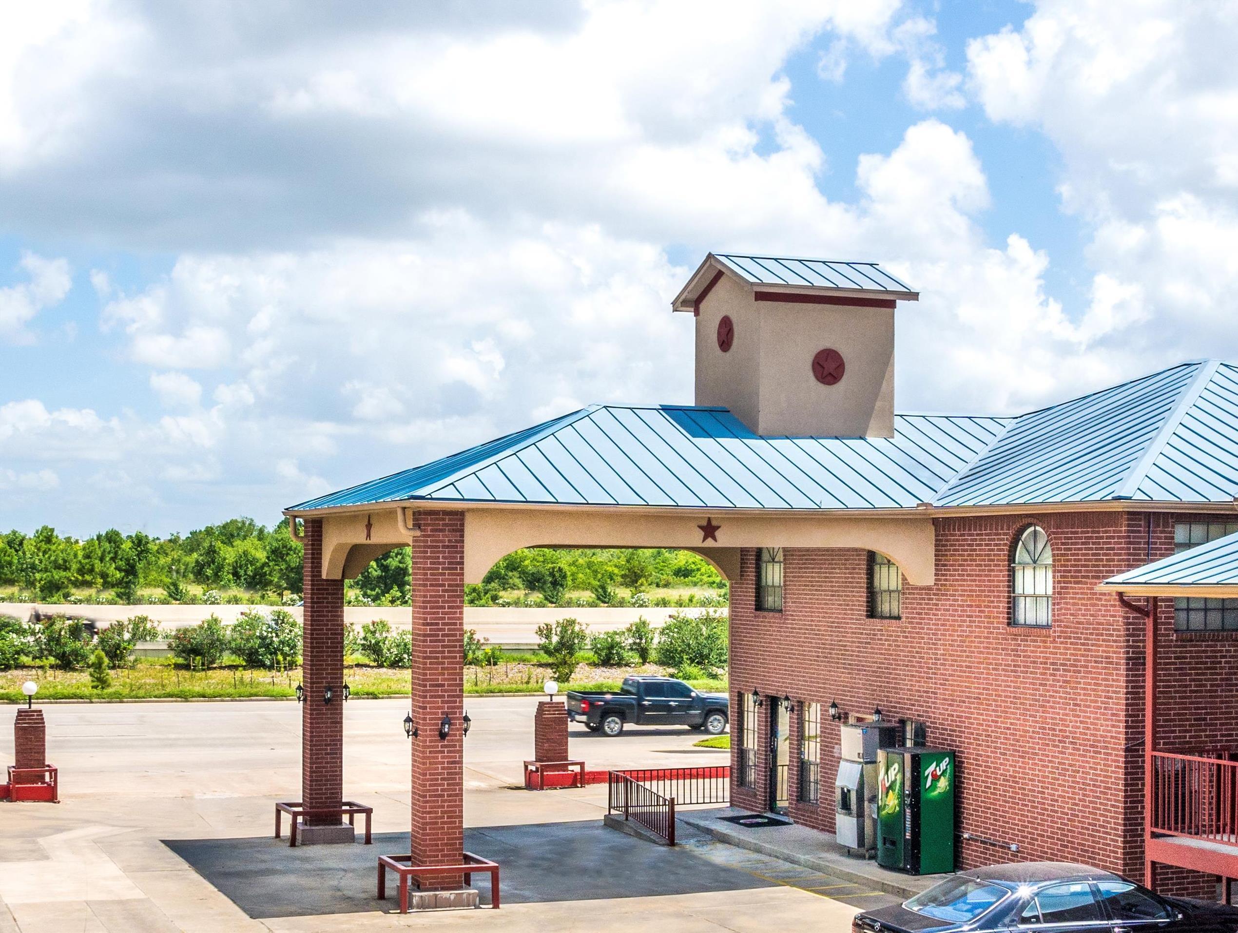 Express Inn Katy Exterior photo